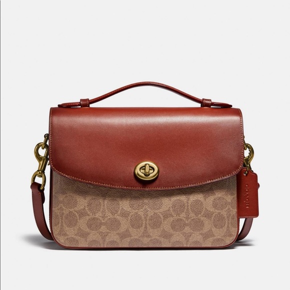 Coach Cassie in Signature Canvas - Picture 1 of 6